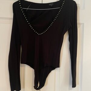 NBD Black Long-Sleeve Studded V-Neck Bodysuit